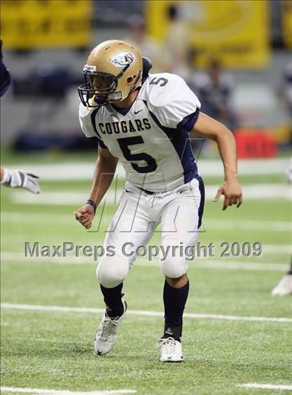 Thumbnail 1 in Edinburg North vs. Brandeis (Texas 5A Region 4 Playoffs) photogallery.