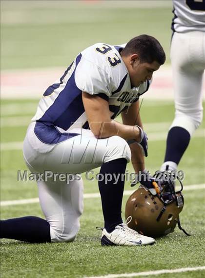 Thumbnail 1 in Edinburg North vs. Brandeis (Texas 5A Region 4 Playoffs) photogallery.