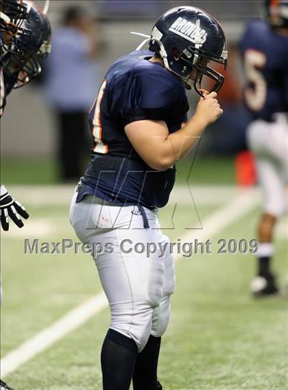 Thumbnail 2 in Edinburg North vs. Brandeis (Texas 5A Region 4 Playoffs) photogallery.