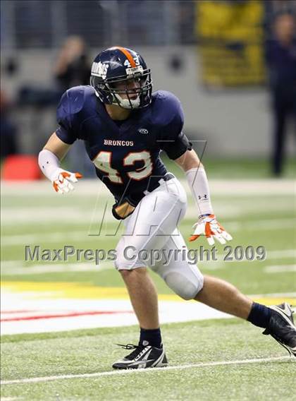 Thumbnail 1 in Edinburg North vs. Brandeis (Texas 5A Region 4 Playoffs) photogallery.