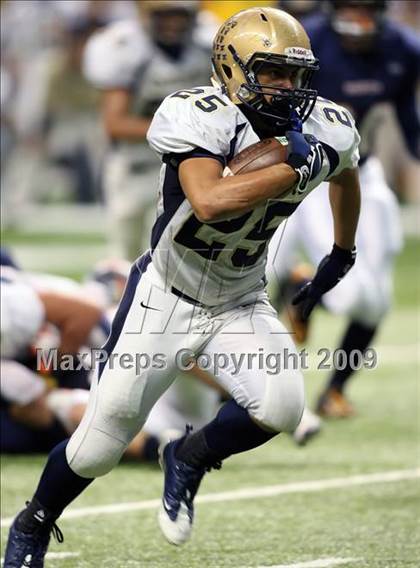 Thumbnail 3 in Edinburg North vs. Brandeis (Texas 5A Region 4 Playoffs) photogallery.