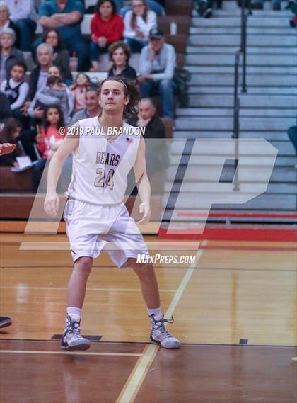 Thumbnail 1 in Stonington vs Wheeler (CIAC ECC D2 Semifinal) photogallery.