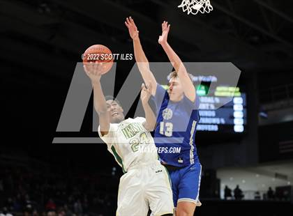 Thumbnail 3 in Gilmour Academy vs St. Vincent-St. Mary (OHSAA D2 Final)  photogallery.
