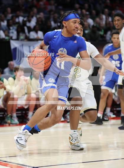Thumbnail 2 in Gilmour Academy vs St. Vincent-St. Mary (OHSAA D2 Final)  photogallery.