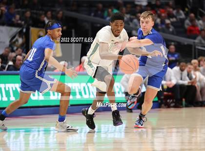 Thumbnail 3 in Gilmour Academy vs St. Vincent-St. Mary (OHSAA D2 Final)  photogallery.
