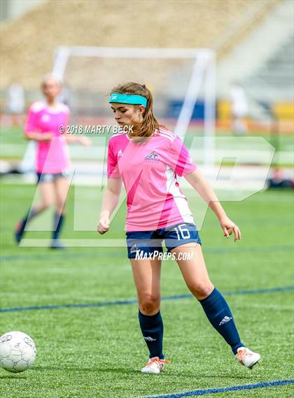 Thumbnail 1 in Helias vs. St James Academy (Helias Invitational) photogallery.