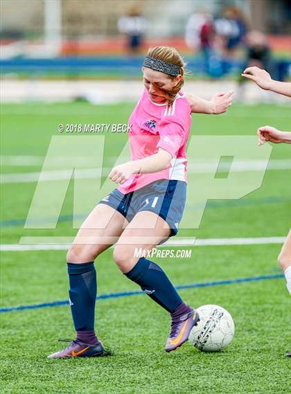 Thumbnail 2 in Helias vs. St James Academy (Helias Invitational) photogallery.