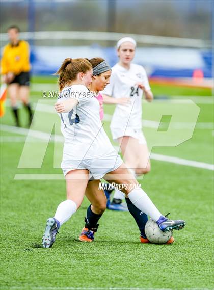 Thumbnail 1 in Helias vs. St James Academy (Helias Invitational) photogallery.