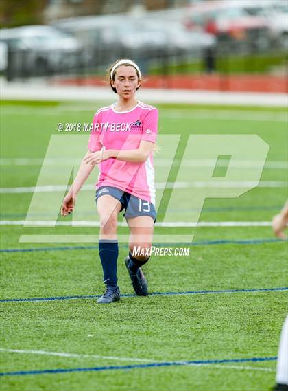 Thumbnail 2 in Helias vs. St James Academy (Helias Invitational) photogallery.