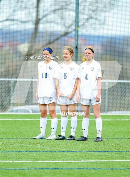 Thumbnail 3 in Helias vs. St James Academy (Helias Invitational) photogallery.