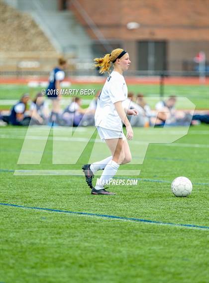 Thumbnail 2 in Helias vs. St James Academy (Helias Invitational) photogallery.