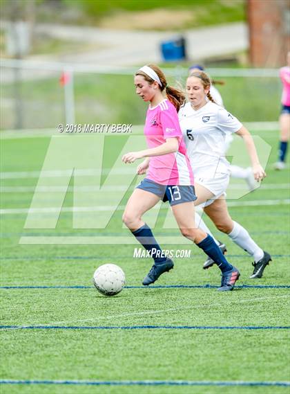 Thumbnail 3 in Helias vs. St James Academy (Helias Invitational) photogallery.