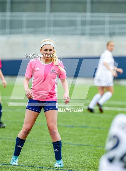Thumbnail 3 in Helias vs. St James Academy (Helias Invitational) photogallery.