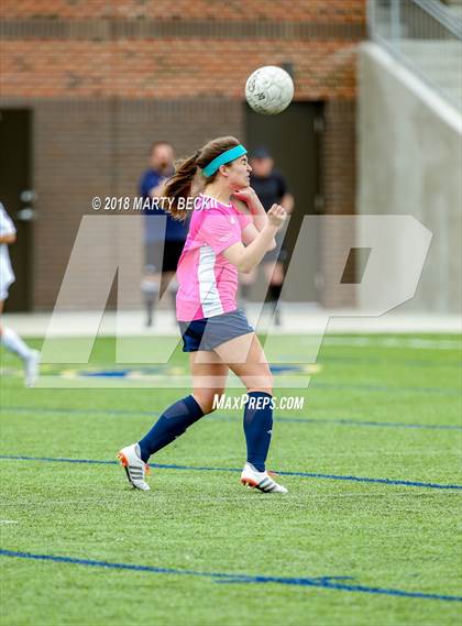 Thumbnail 1 in Helias vs. St James Academy (Helias Invitational) photogallery.