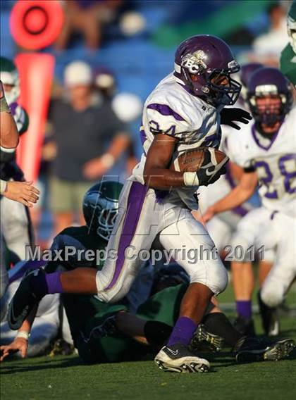 Thumbnail 2 in Bradshaw Christian vs. Colfax (Smackdown at Sactown) photogallery.