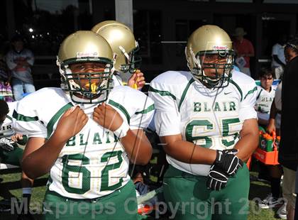 Thumbnail 1 in Blair @ Poly photogallery.
