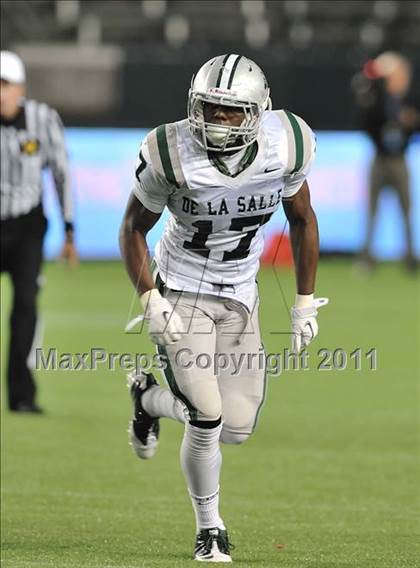 Thumbnail 1 in De La Salle vs. Westlake (CIF State Open Division Final) photogallery.