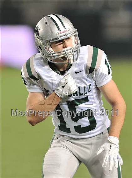 Thumbnail 2 in De La Salle vs. Westlake (CIF State Open Division Final) photogallery.