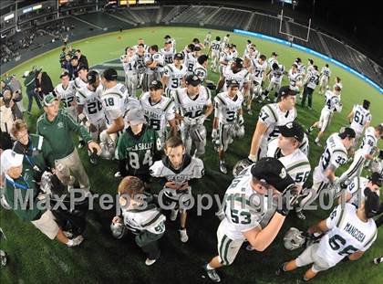 Thumbnail 2 in De La Salle vs. Westlake (CIF State Open Division Final) photogallery.