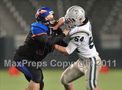 Thumbnail 3 in De La Salle vs. Westlake (CIF State Open Division Final) photogallery.