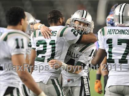 Thumbnail 1 in De La Salle vs. Westlake (CIF State Open Division Final) photogallery.