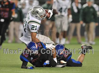 Thumbnail 1 in De La Salle vs. Westlake (CIF State Open Division Final) photogallery.