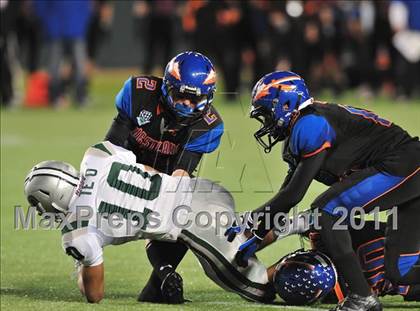 Thumbnail 1 in De La Salle vs. Westlake (CIF State Open Division Final) photogallery.