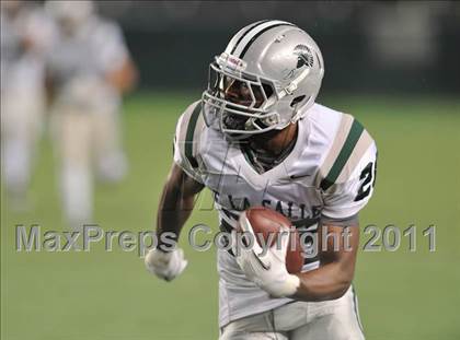 Thumbnail 1 in De La Salle vs. Westlake (CIF State Open Division Final) photogallery.