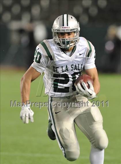 Thumbnail 2 in De La Salle vs. Westlake (CIF State Open Division Final) photogallery.