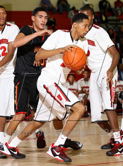 Thumbnail 2 in Dominguez vs. Westchester (Pacific Shores Tournament) photogallery.