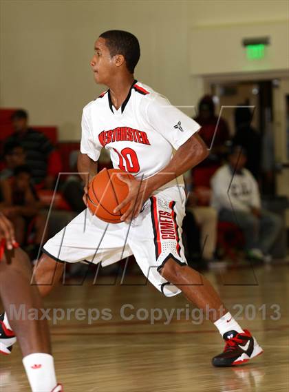 Thumbnail 3 in Dominguez vs. Westchester (Pacific Shores Tournament) photogallery.