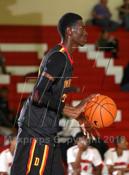 Thumbnail 1 in Dominguez vs. Westchester (Pacific Shores Tournament) photogallery.