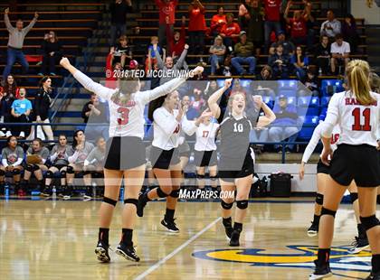 Thumbnail 2 in Harding Academy vs. Piggott (AAA 3A 1st Round Playoff) photogallery.