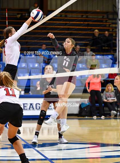 Thumbnail 3 in Harding Academy vs. Piggott (AAA 3A 1st Round Playoff) photogallery.