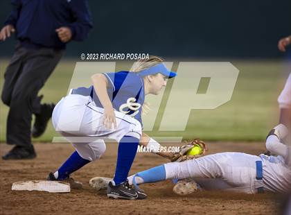 Thumbnail 2 in Clovis @ Clovis North photogallery.