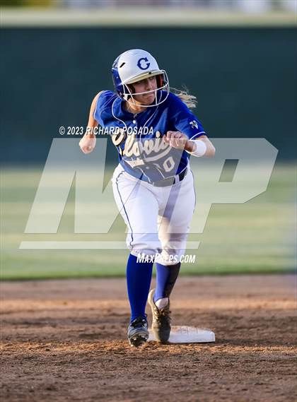 Thumbnail 2 in Clovis @ Clovis North photogallery.