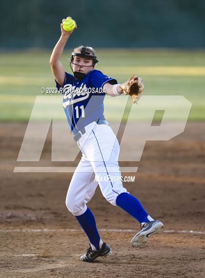 Thumbnail 3 in Clovis @ Clovis North photogallery.