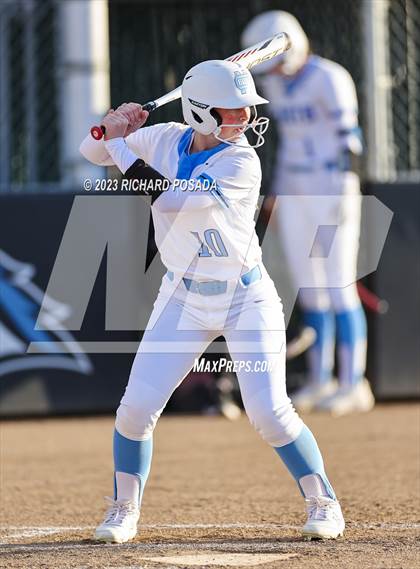 Thumbnail 3 in Clovis @ Clovis North photogallery.