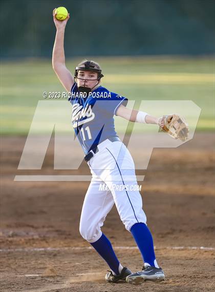 Thumbnail 1 in Clovis @ Clovis North photogallery.