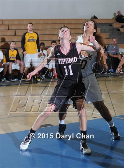 Thumbnail 1 in Nipomo vs. Antioch (MaxPreps Holiday Classic) photogallery.