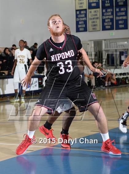 Thumbnail 2 in Nipomo vs. Antioch (MaxPreps Holiday Classic) photogallery.