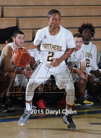 Thumbnail 2 in Nipomo vs. Antioch (MaxPreps Holiday Classic) photogallery.