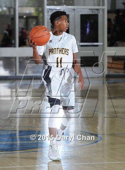Thumbnail 2 in Nipomo vs. Antioch (MaxPreps Holiday Classic) photogallery.