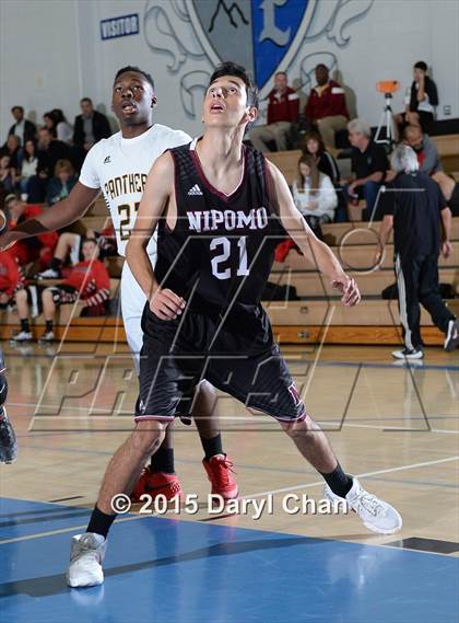 Thumbnail 1 in Nipomo vs. Antioch (MaxPreps Holiday Classic) photogallery.
