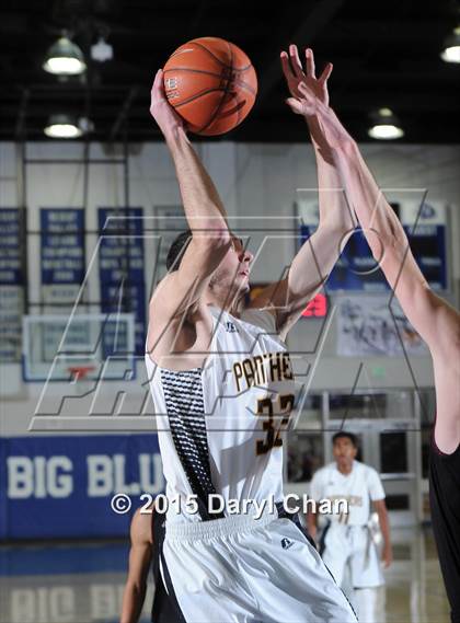 Thumbnail 1 in Nipomo vs. Antioch (MaxPreps Holiday Classic) photogallery.