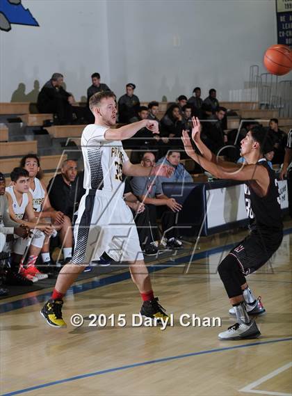 Thumbnail 1 in Nipomo vs. Antioch (MaxPreps Holiday Classic) photogallery.