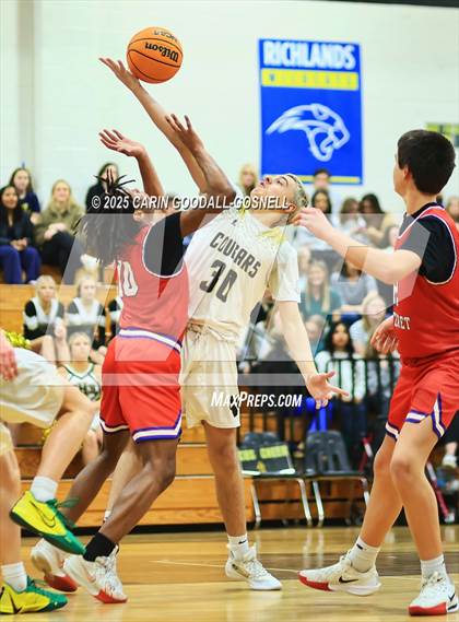Thumbnail 2 in West Carteret @ Croatan photogallery.