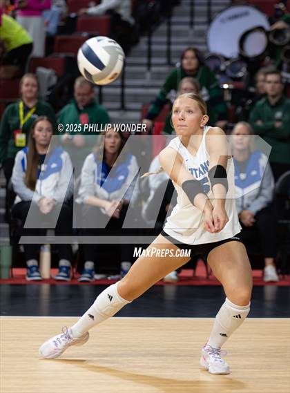 Thumbnail 3 in Lincoln Southwest vs Papillion-LaVista South (NSAA Class A Quarterfinal) photogallery.