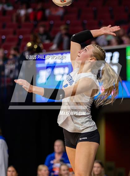 Thumbnail 3 in Lincoln Southwest vs Papillion-LaVista South (NSAA Class A Quarterfinal) photogallery.