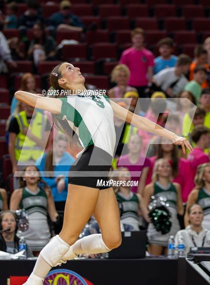 Thumbnail 2 in Lincoln Southwest vs Papillion-LaVista South (NSAA Class A Quarterfinal) photogallery.